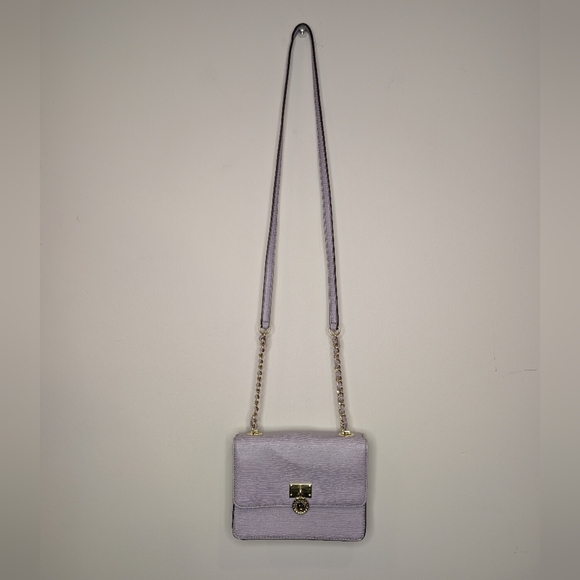 Anne Klein Lavender Textured Crossbody Bag Gold Chain Medallion - Picture 3 of 14